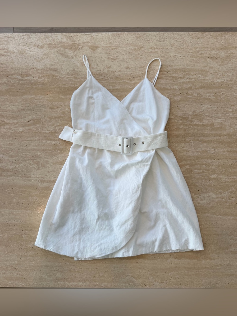 Zara women’s Belted Mini Linen Blend Dress